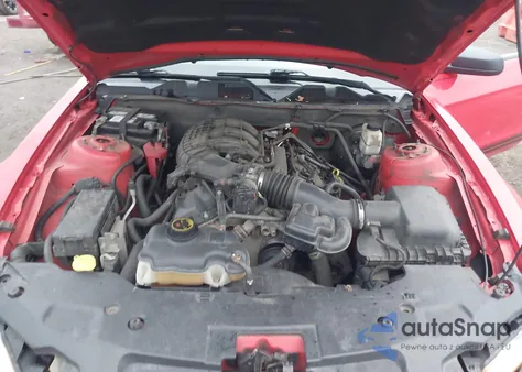 2011 Ford Mustang V6 from USA, damaged, VIN 1ZVBP8AM7B5115752